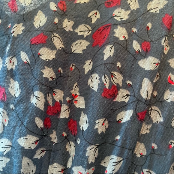 My Story Keyhole Back Dress Navy and black with leaf print - Picture 2 of 4